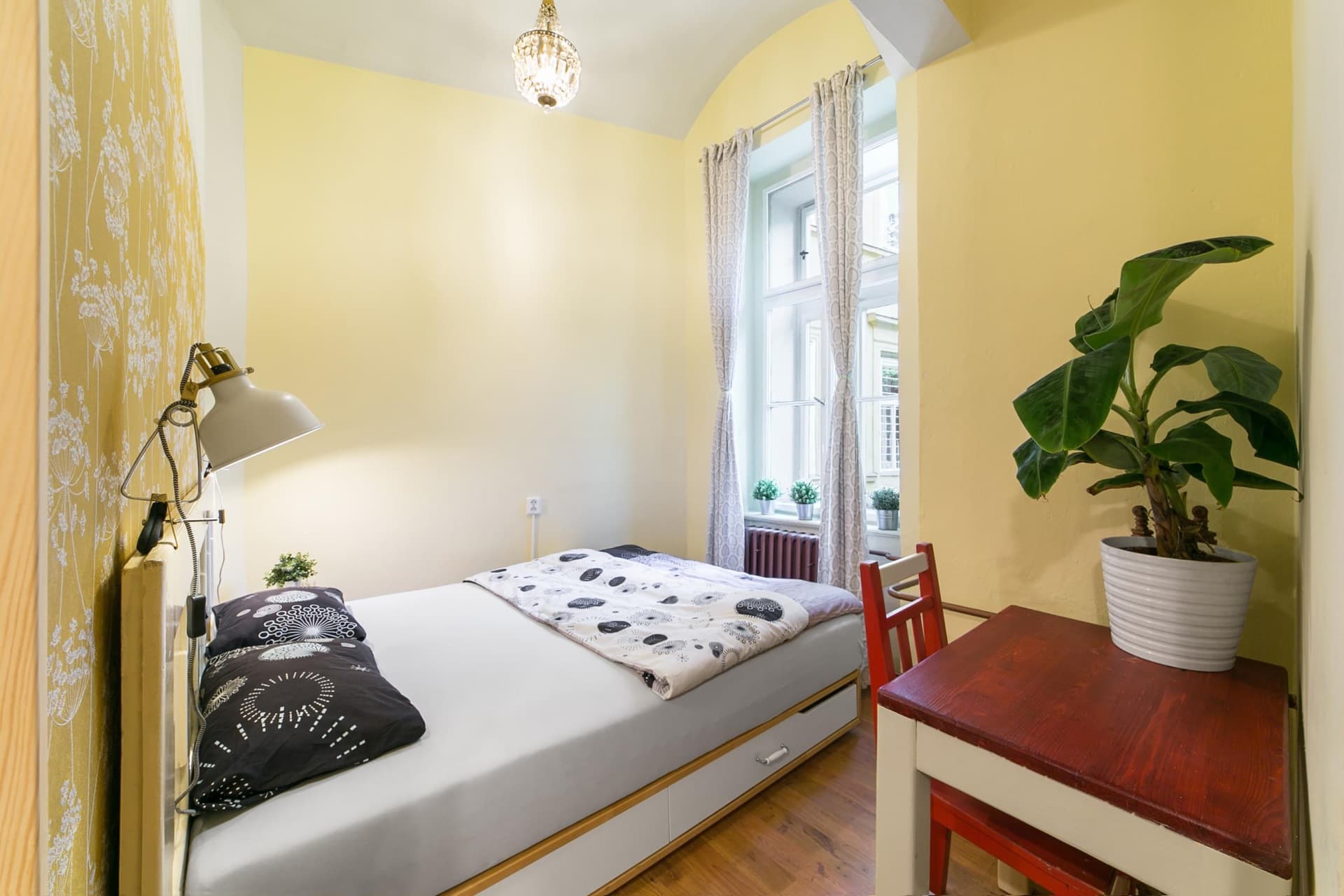 ROOMS & FACILITIES Cheap in Prague Czech Republic